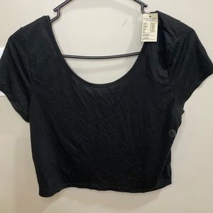 AE women’s black crop top, short sleeves, NWT size L
